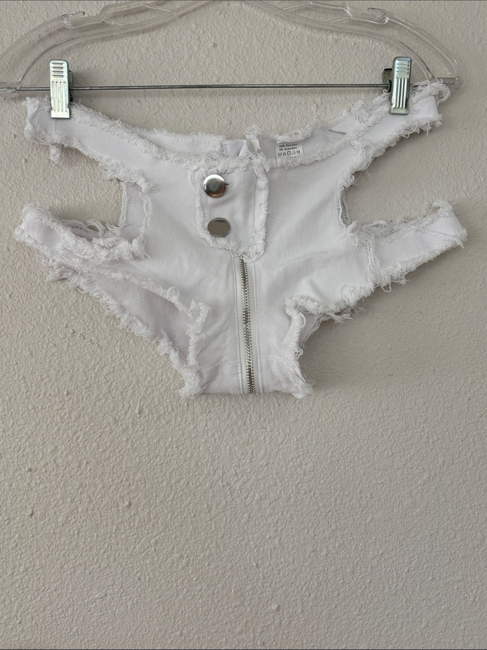 WOW! White Frayed Full Zip Women's Shorts